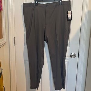 New with Tags PGA Tour Charcoal mens  Dress Pants 40X30